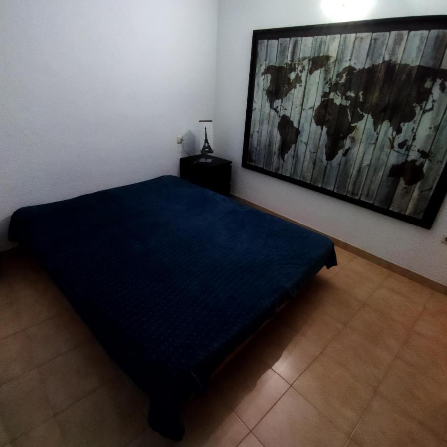 Appartement T4 A 100 Metres De La Plage Roses Exterior photo