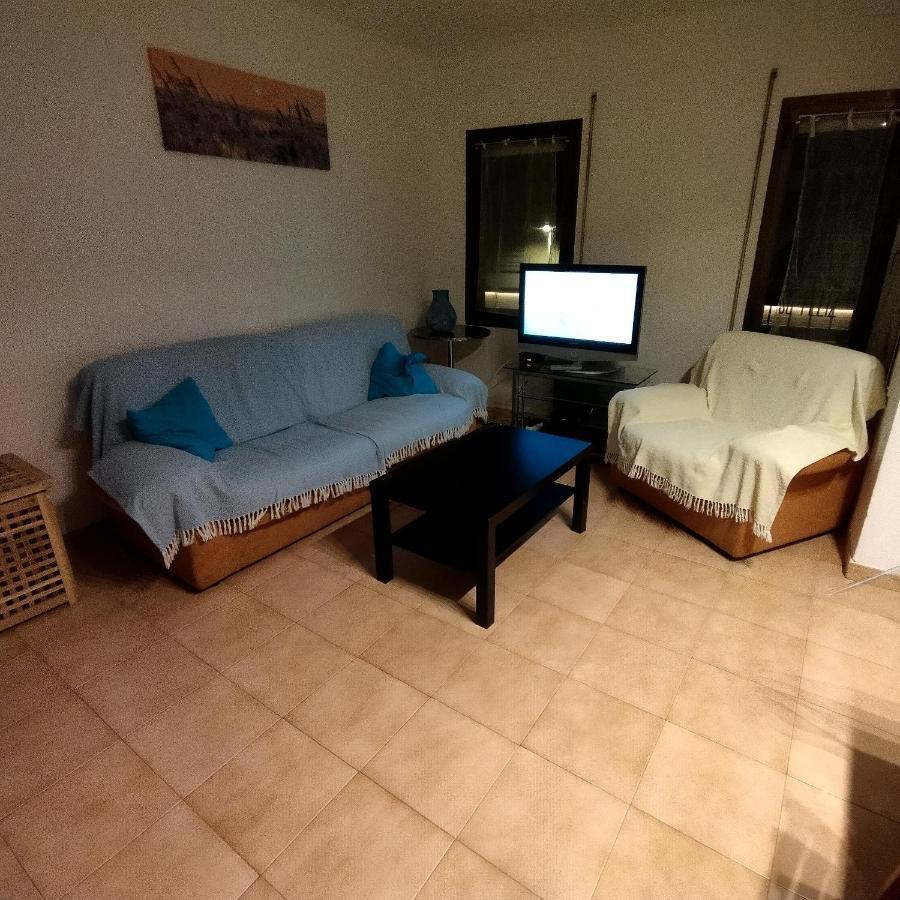 Appartement T4 A 100 Metres De La Plage Roses Exterior photo